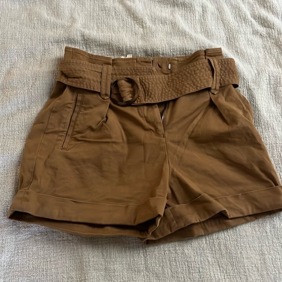 Sezane Rome shorts size 6 caramel color - Picture 2 of 4